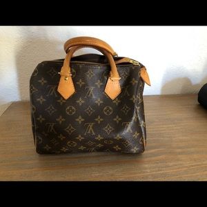Louis Vuitton Speedy 25